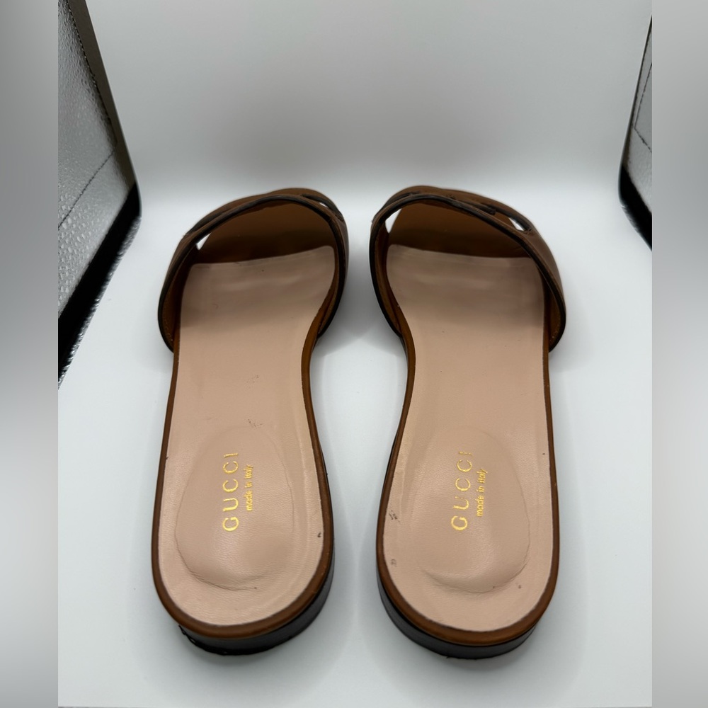 Gucci Brown Leather Interlocking G Slide Sandals - Picture 4 of 6